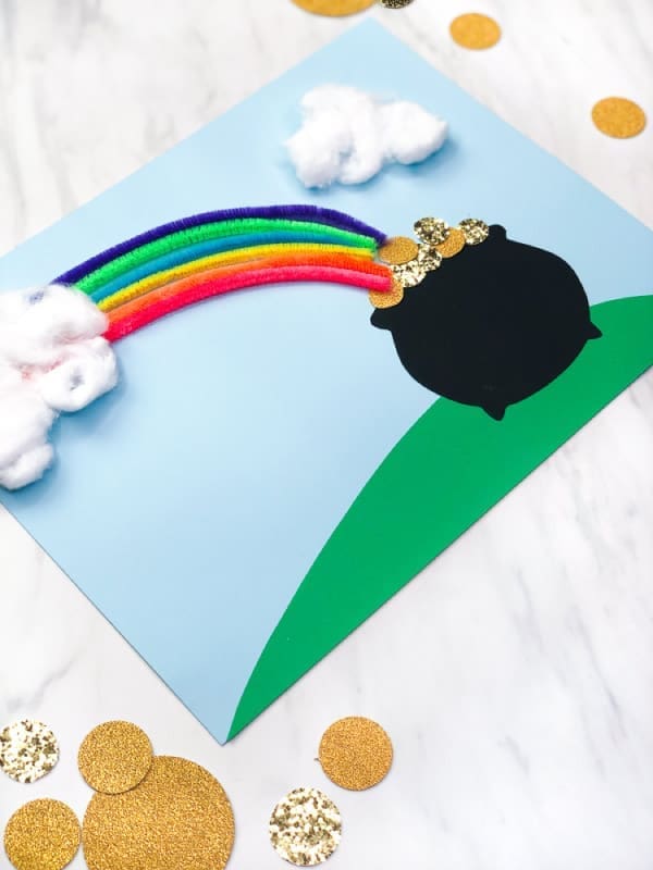 20 Easy & Exciting St. Patrick's Day Crafts For Seniors!